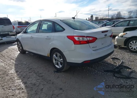 2014 Ford Focus Se z USA, uszkodzony, nr VIN 1FADP3F24EL404924